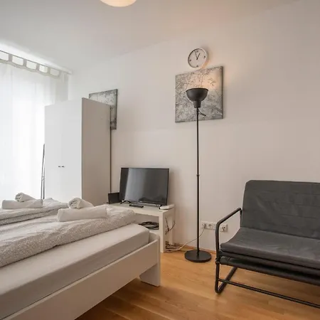 Apartment Tyrol Super Deluxe Studio Innsbruck